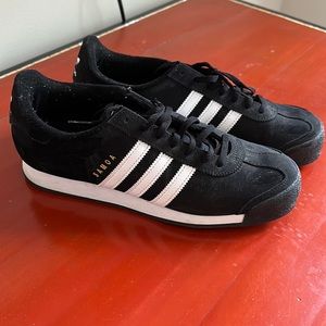 Adidas Samoas